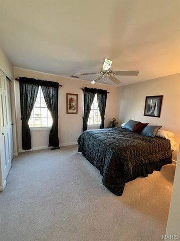 2536 River Winds Court, St Louis, MO 63129