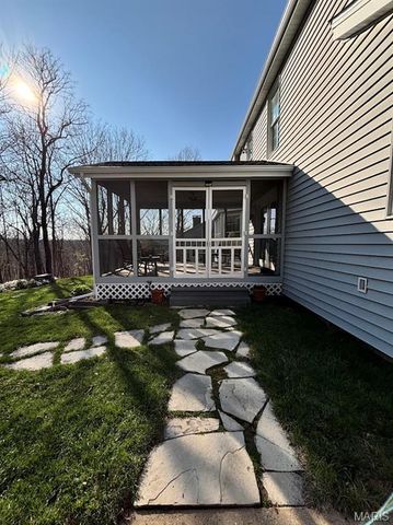 2536 River Winds Court, St Louis, MO 63129