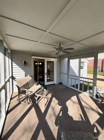 2536 River Winds Court, St Louis, MO 63129