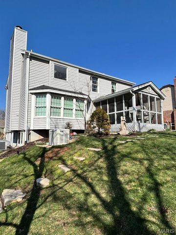 2536 River Winds Court, St Louis, MO 63129