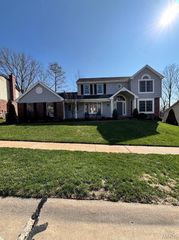 2536 River Winds Court, St Louis, MO 63129