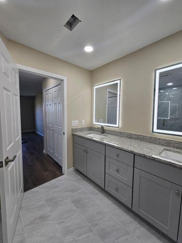 9872 BUBBLING BROOK COURT, Oviedo, FL 32765