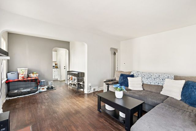 2007 Warren Street, Davenport, IA 52804