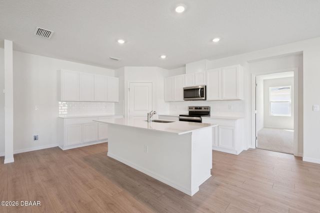1164 Morfontaine Street, Daytona Beach, FL 32124