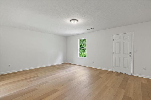 1700 Bismarck Circle, Winder, GA 30680