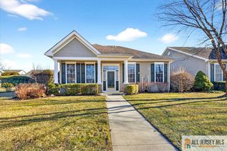 7 Liedtke Drive, Cranbury, NJ 08512