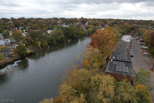 628 River Rd, Clifton City, NJ 07014