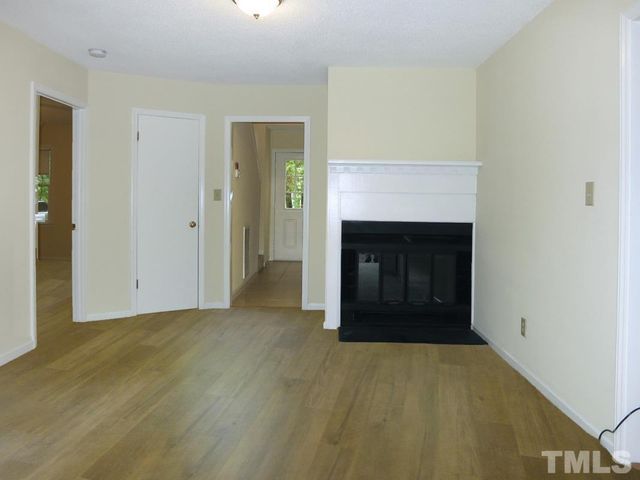 101 Martha Lane, Chapel Hill, NC 27514