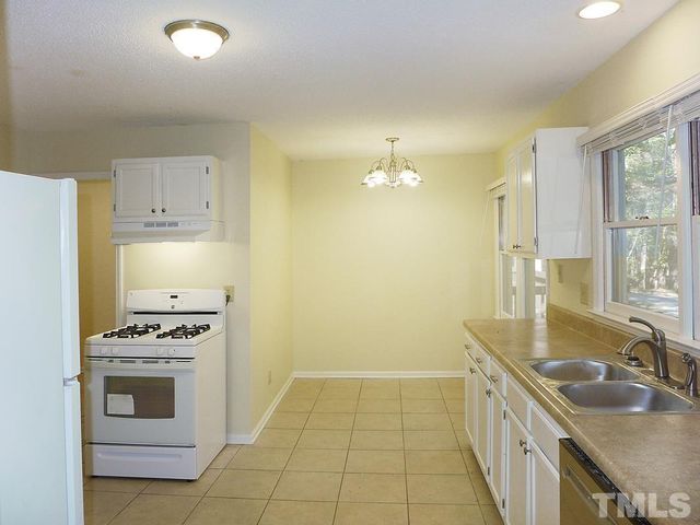 101 Martha Lane, Chapel Hill, NC 27514