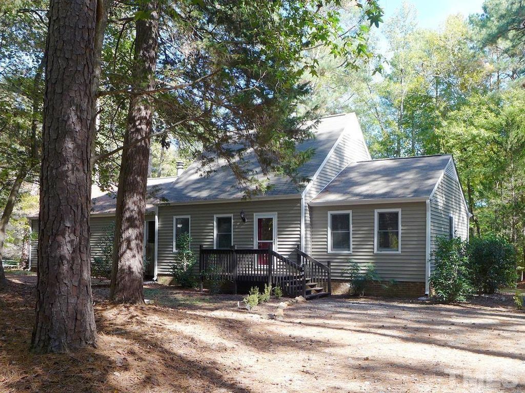 101 Martha Lane, Chapel Hill, NC 27514