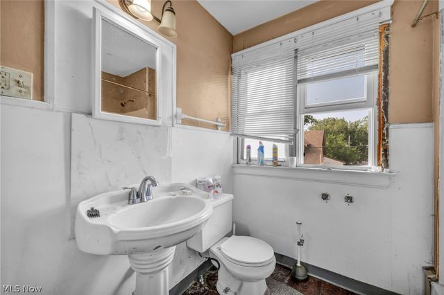 4316 E 128th Street, Cleveland, OH 44105
