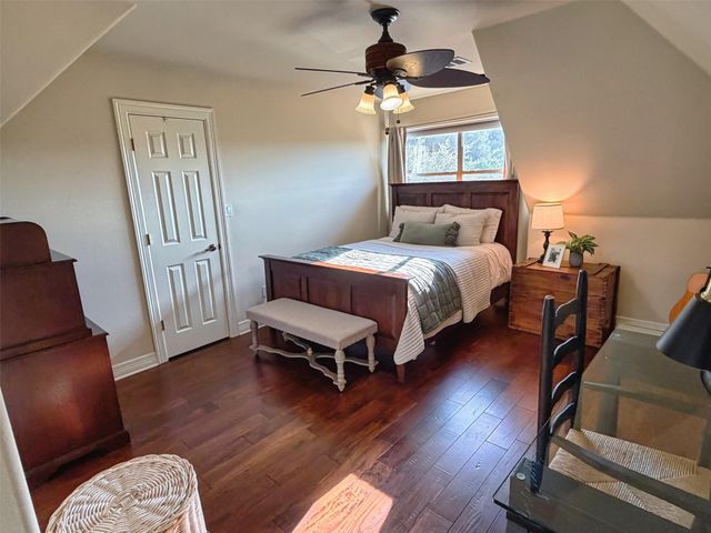 20305 Haystack CV, Spicewood, TX 78669