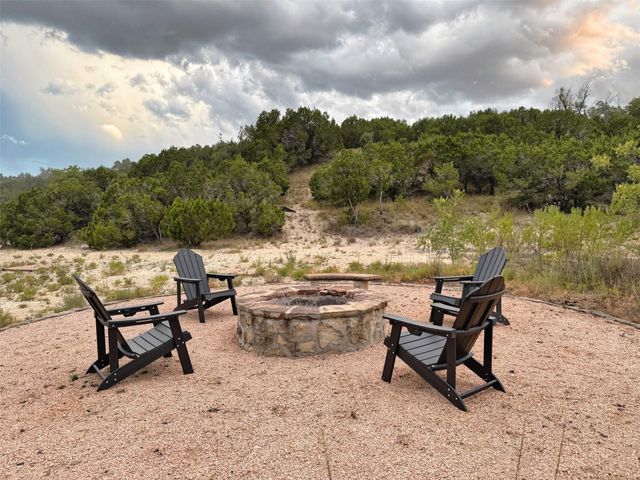 20305 Haystack CV, Spicewood, TX 78669