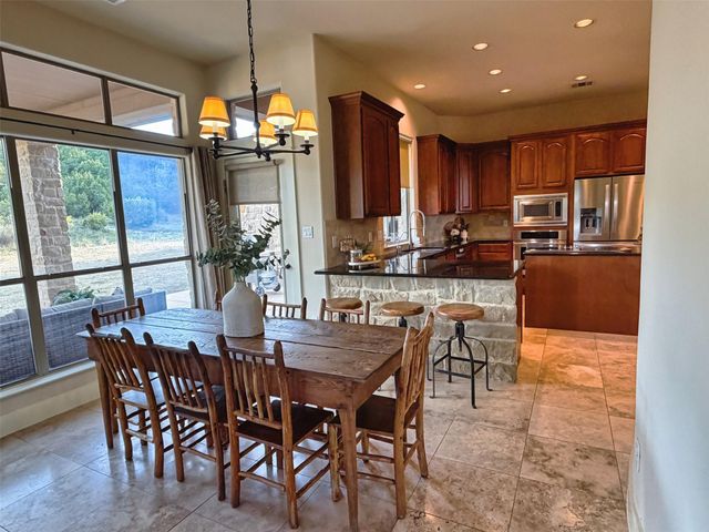 20305 Haystack CV, Spicewood, TX 78669