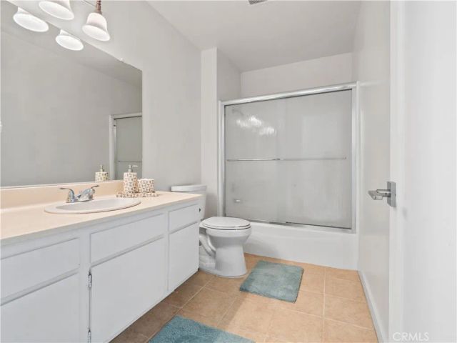 23208 Cuervo, Valencia, CA 91354