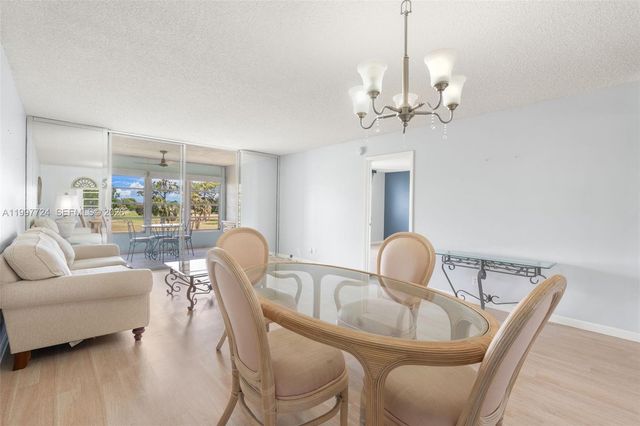 1480 NW 80th Ave 304, Margate, FL 33063