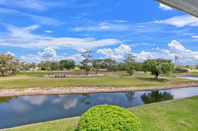 1480 NW 80th Ave 304, Margate, FL 33063