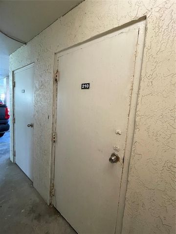 103 1ST STREET E 210, Tierra Verde, FL 33715