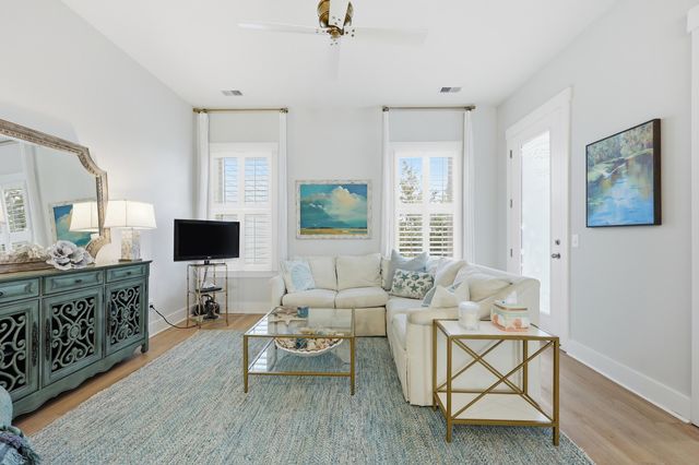 1110 Studdingsail Lane, Charleston, SC 29412