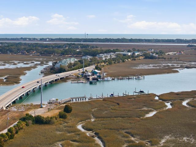 1110 Studdingsail Lane, Charleston, SC 29412