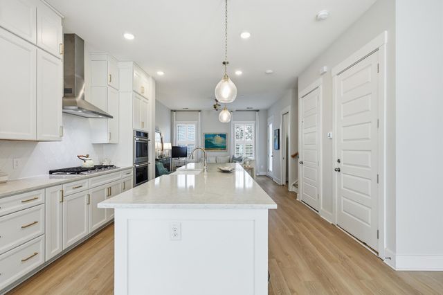 1110 Studdingsail Lane, Charleston, SC 29412