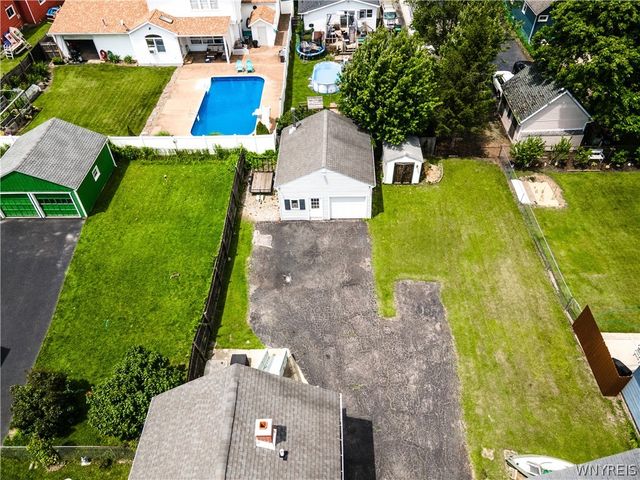 570 Broad Street, Tonawanda, NY 14150