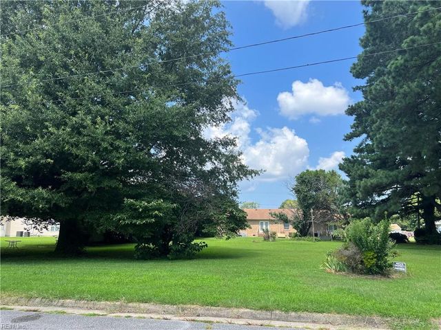 609 Connie WAY, Virginia Beach, VA 23462