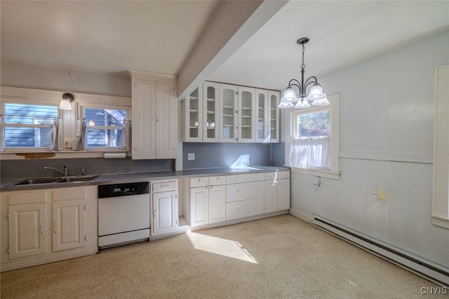 720 Salt Springs Road, Syracuse, NY 13224