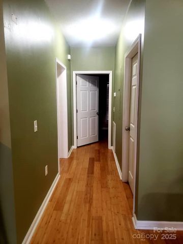 709 Villas Court, Asheville, NC 28806