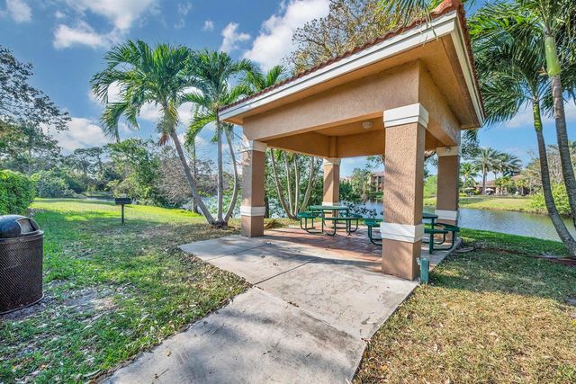 3594 NW ADRIATIC Lane 301, Jensen Beach, FL 34957