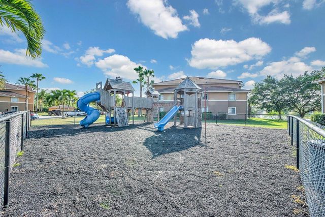 3594 NW ADRIATIC Lane 301, Jensen Beach, FL 34957