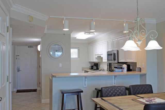 1114 Santa Rosa Boulevard UNIT 102, Fort Walton Beach, FL 32548