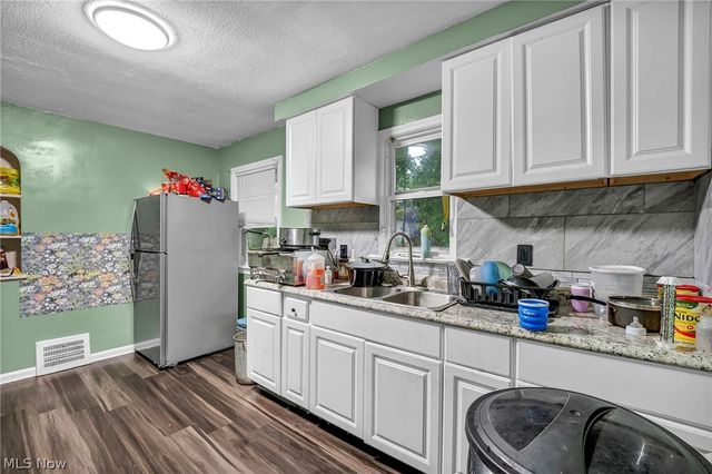 9604 Hilgert Drive, Cleveland, OH 44104