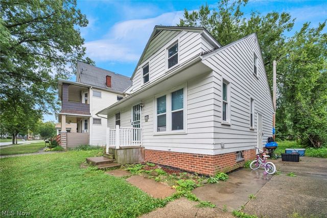 9604 Hilgert Drive, Cleveland, OH 44104