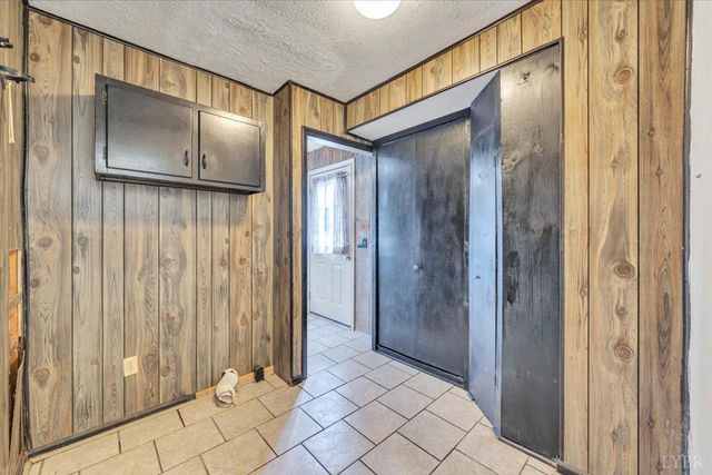 2768 Lake Retreat Drive, Huddleston, VA 24104