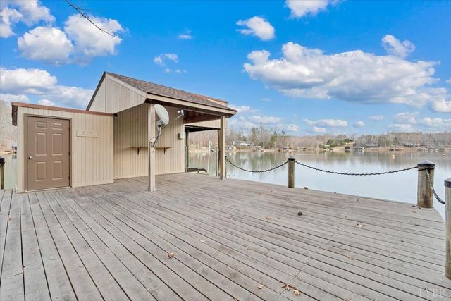 2768 Lake Retreat Drive, Huddleston, VA 24104