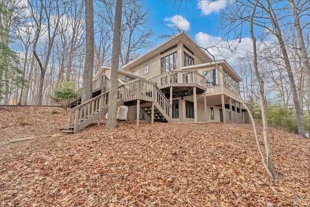 2768 Lake Retreat Drive, Huddleston, VA 24104