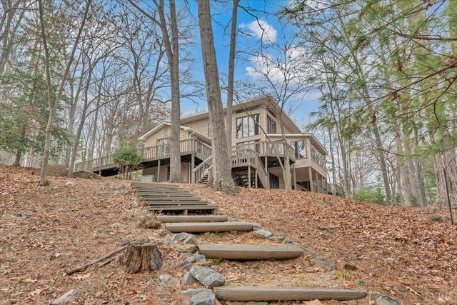2768 Lake Retreat Drive, Huddleston, VA 24104