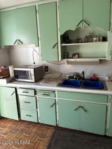 965 W Milton Street, Tucson, AZ 85706