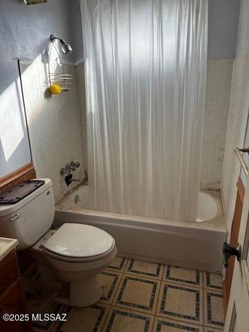 965 W Milton Street, Tucson, AZ 85706