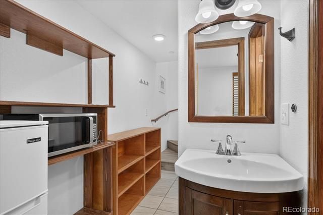 2006 Arapahoe Street, Golden, CO 80401