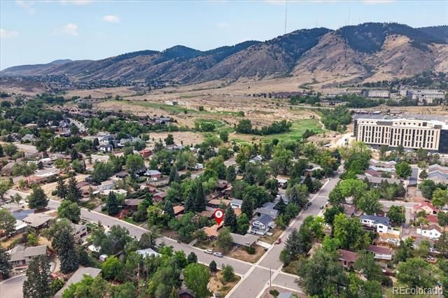 2006 Arapahoe Street, Golden, CO 80401