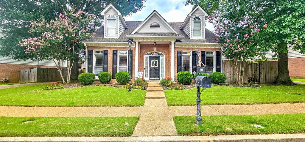 1130 HUNTERS GREEN CIR S, Unincorporated, TN 38018