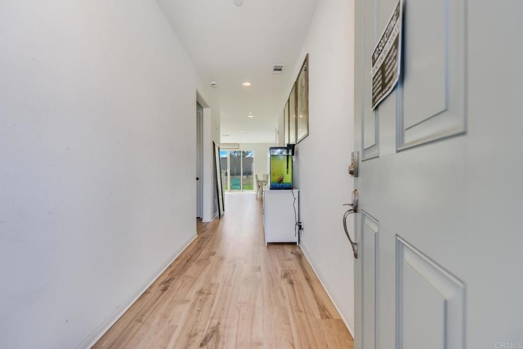 30343 Singer Ln, Menifee, CA 92584 — photo 2