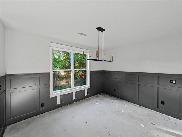 4 Constance Circle, Bella Vista, AR 72714