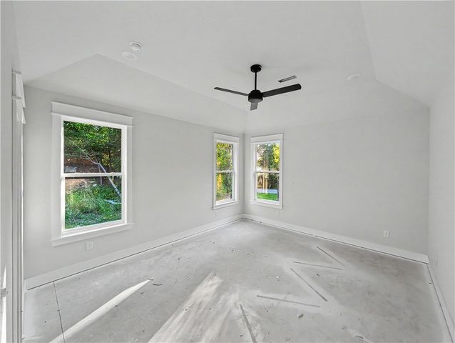 4 Constance Circle, Bella Vista, AR 72714