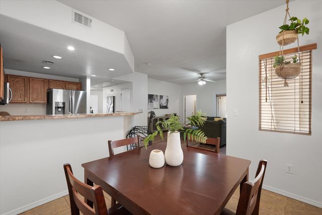 6800 Vista Del Norte Road NE 1114, Albuquerque, NM 87113