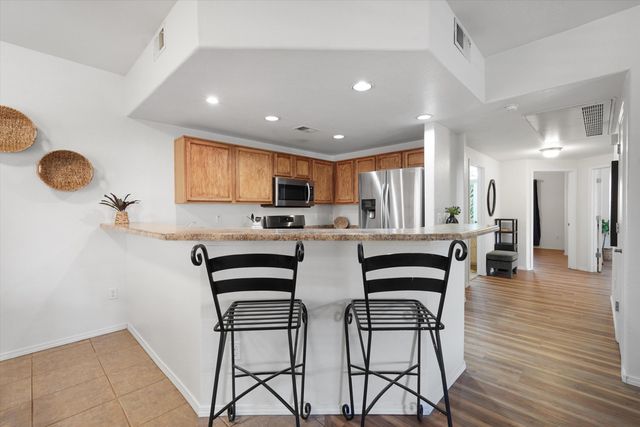 6800 Vista Del Norte Road NE 1114, Albuquerque, NM 87113