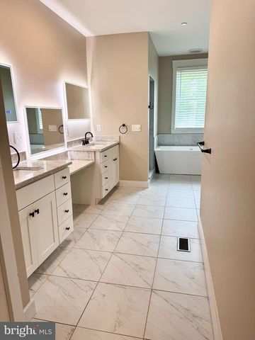 1222 CARROLLTON LN, Berlin, MD 21811