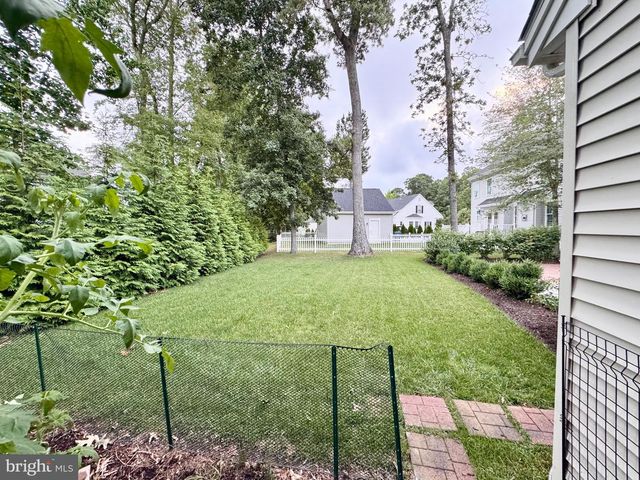1222 CARROLLTON LN, Berlin, MD 21811